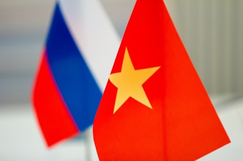 Líderes de Vietnam y Rusia se felicitan por gran hito de vínculos binacionales  - ảnh 1