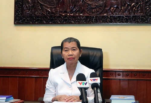 Presidenta de la Asociación de Amistad Camboya-Vietnam: El fallecimiento del secretario general Nguyen Phu Trong es una gran pérdida para Vietnam y la región - ảnh 1