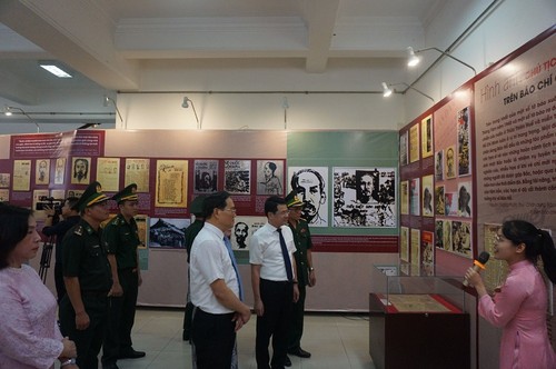 Abren exposición de imágenes del presidente Ho Chi Minh en la prensa revolucionaria de Vietnam - ảnh 1