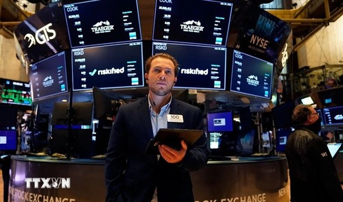 Wall Street vive la peor crisis desde la pandemia tras el anuncio de aranceles de Trump - ảnh 1