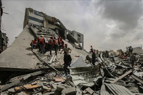 Gaza sigue siendo blanco de ataques aéreos israelíes  - ảnh 1