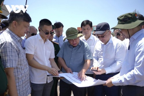 Vicejefe del Gobierno trabaja en Kien Giang en preparativos del Foro de APEC 2027 - ảnh 2