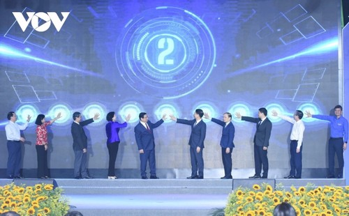 Primer Ministro lanza movimiento “Todo el país compite en innovación y transformación digital” - ảnh 2