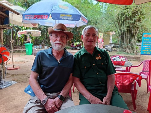 Un intelectual español-mexicano enamorado de Vietnam… - ảnh 1