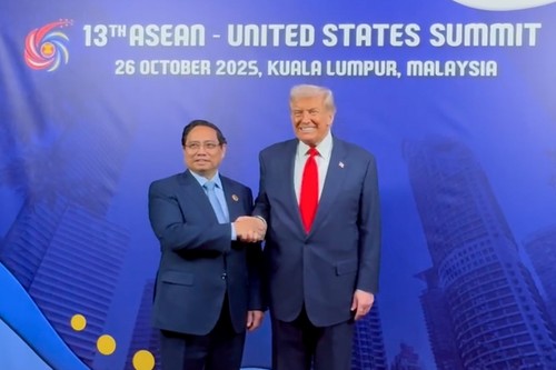 Primer Ministro de Vietnam se reúne con Presidente de Estados Unidos - ảnh 1