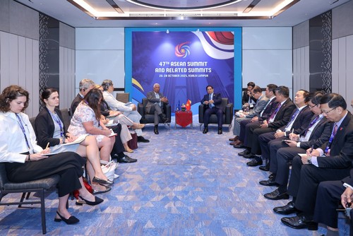 Primer ministro de Vietnam proponer acordar hoja de ruta con UE para fortalecer las relaciones bilaterales - ảnh 2