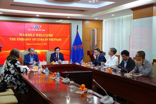 La Voz de Vietnam busca reforzar conexión con el sector de prensa de Cuba - ảnh 1