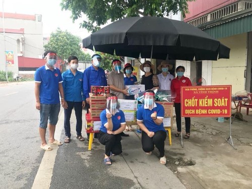 La solidarité, au cœur de la tourmente épidémique - ảnh 2