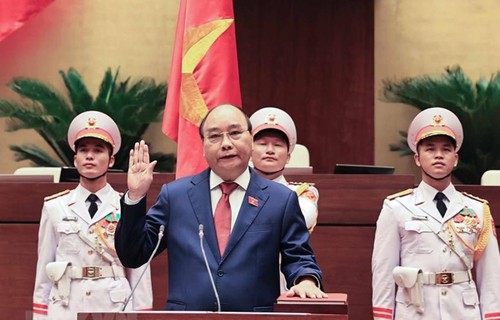 Nguyên Xuân Phuc réélu au poste de président de la République  - ảnh 1