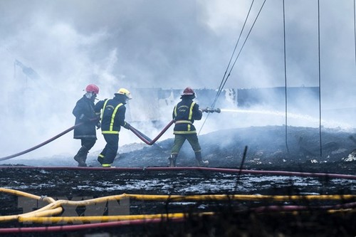 L'incendie du plus grand dépôt pétrolier cubain est terminé - ảnh 1