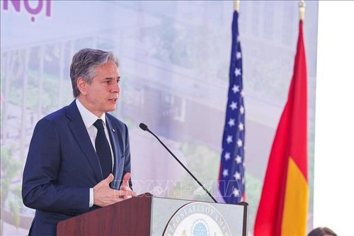 Antony Blinken donne une conférence de presse à Hanoi  - ảnh 1