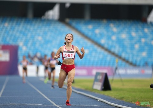 Nguyên Thi Oanh, la reine de l’athlétisme d’Asie du Sud-Est - ảnh 2