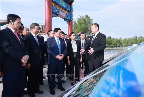 Pham Minh Chinh visite la nouvelle zone de Xiongan, dans le Hebei - ảnh 1