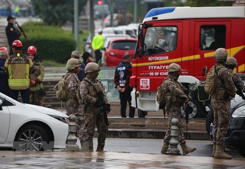 Revendication du PKK pour l'attentat suicide à Ankara en Turquie - ảnh 1