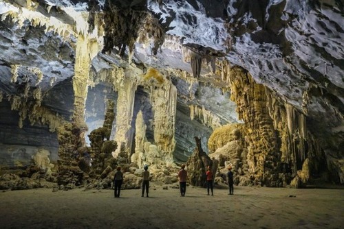 Comment le village de Tân Hoa est passé du statut de “nombril d’inondation” à celui de meilleur village touristique au monde en 2023 - ảnh 3