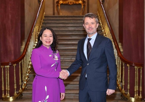 Vo Thi Anh Xuân rencontre Frederik de Danemark - ảnh 1