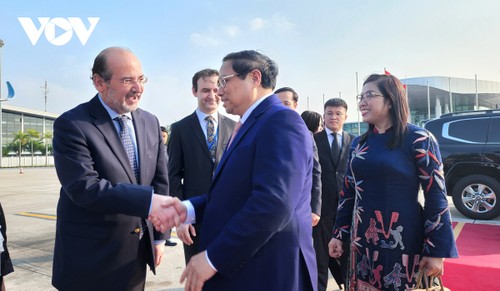 Pham Minh Chinh se rend aux EAU et en Turquie - ảnh 1