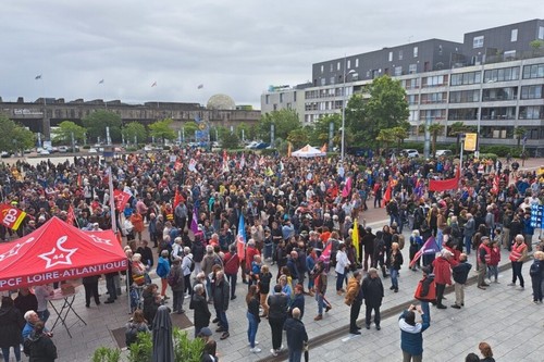 France: Grande mobilisation contre l'extrême droite - ảnh 1