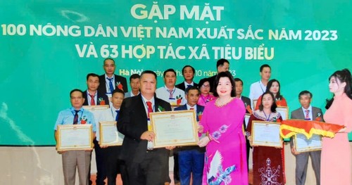 Châu Minh Hai, un modèle d’homme d’affaires à Tiên Giang    - ảnh 2