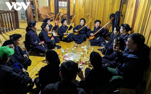 Nông Thi Hoài – Gardienne des chants folkloriques Tày et Nùng à Cao Bằng    - ảnh 2