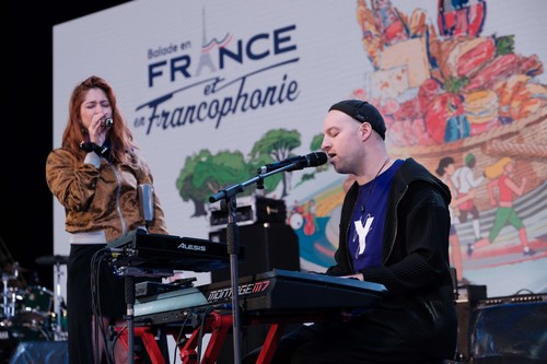 Sophie de Quay et Simon Jaccard: La musique, le lien magique entre les cœurs et les cultures - ảnh 4