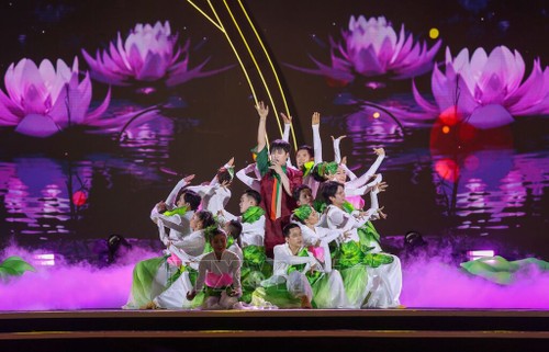 Ouverture de la fête du printemps de la montagne Bà Den 2026 - ảnh 1