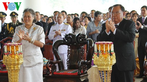 พิธีเปิดสะพานมิตรภาพลาว-ไทยแห่งที่ 4 - ảnh 1