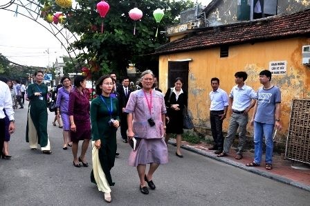 สมเด็จพระเทพรัตนราชสุดาฯ สยามบรมราชกุมารีเสด็จเยือนจังหวัดกว๋างนาม - ảnh 6