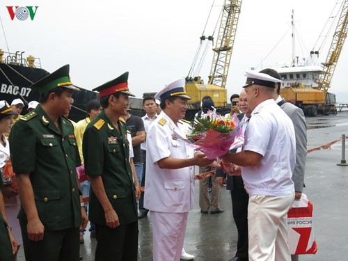 เรือของกองทัพเรือสหพันธรัฐรัสเซียเยือนมิตรภาพนครดานัง - ảnh 1