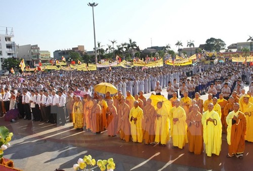 ประสบการณ์ในการปกป้องสิทธิเสรีภาพด้านความเชื่อและศาสนา - ảnh 1