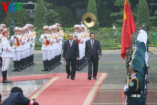 ความสัมพันธ์เวียดนาม – กัมพูชา : กระชับเพื่อพัฒนา - ảnh 1