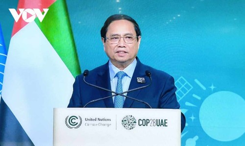 ผลสำเร็จที่น่าประทับใจของนายกรัฐมนตรีในการเข้าร่วมการประชุม COP 28 และเยือนประเทศตุรกี - ảnh 1