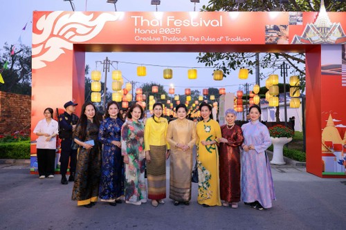 Thai Festival 2025 มีส่วนร่วมเสริมสร้างความเชื่อมโยงระหว่างประชาชนเวียดนาม – ไทย - ảnh 6