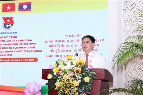 ร่วมกันฉลองเทศกาลบุญปีใหม่กับนักศึกษาลาวและเทศกาลจลชนัมทไมกับนักศึกษากัมพูชาที่ประเทศเวียดนาม - ảnh 1