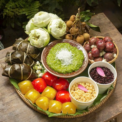 ข้าวเม่า ของฝากเฉพาะถิ่นของกรุงฮานอยในฤดูใบไม้ร่วง - ảnh 1