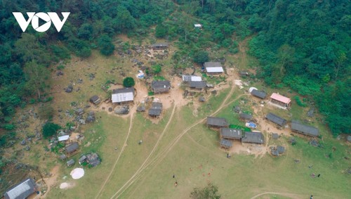 เสียงแคนหล่อเลี้ยงจิตใจชาวเผ่าม้ง - ảnh 1