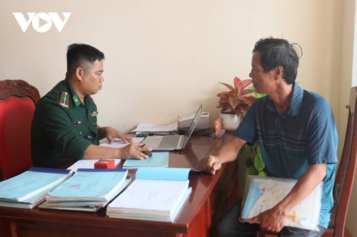 กองทัพเวียดนามร่วมแก้ไขปัญหา IUU รักษาอธิปไตยและพัฒนาอาชีพประมงเวียดนามอย่างยั่งยืน - ảnh 3