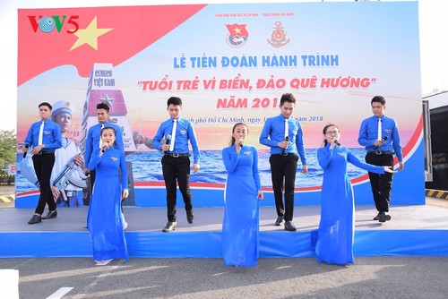 Hành trình “Tuổi trẻ vì biển đảo quê hương” năm 2018 - ảnh 8