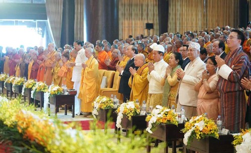 Vesak là nền tảng cho việc thiết lập mối quan hệ hòa bình, hữu nghị, hợp tác giữa các quốc gia, dân tộc, tôn giáo - ảnh 6