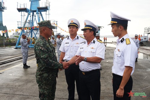 Tàu 015-Trần Hưng Đạo kết thúc tốt đẹp nhiệm vụ đối ngoại quốc phòng - ảnh 1