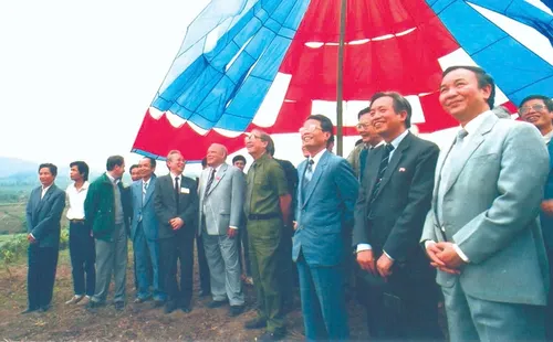 Đồng chí Trần Đức Lương - Nhà lãnh đạo có nhiều đóng góp quan trọng cho sự nghiệp đổi mới, phát triển đất nước - ảnh 3