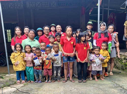FAVIJA tổ chức tặng quà từ thiện tại các bản làng biên giới Tương Dương, Nghệ An    - ảnh 2