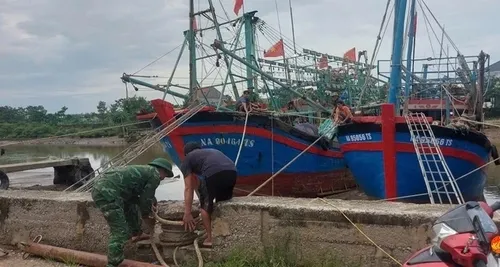 Bão số 5 rút ngắn khoảng cách, tiến thẳng vào đất liền từ Thanh Hóa-Bắc Quảng Trị - ảnh 3