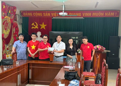 Tổ chức Giao lưu quốc tế Việt Nam – Nhật Bản tặng quà trẻ em khuyết tật tỉnh Thái Nguyên - ảnh 8