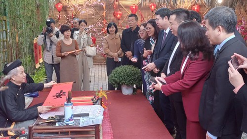 Khai mạc Phố Sách Xuân Bính Ngọ 2026 - ảnh 2