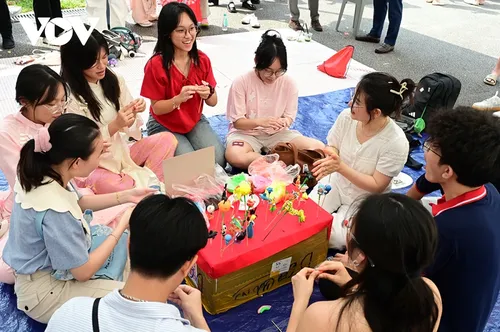 “Kiều bào là đại sứ văn hoá” – Người Việt kể chuyện Tết Việt cho thế giới - ảnh 6