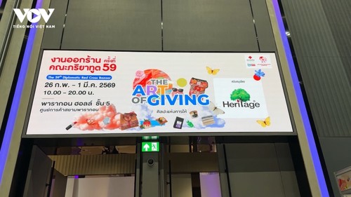 Dấu ấn Việt Nam tại Hội chợ nhân đạo lớn ở Bangkok - ảnh 1