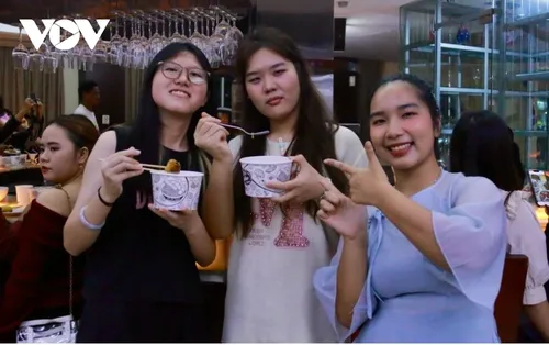 Thế hệ trẻ Việt Nam tại Indonesia: Gửi gắm kỳ vọng vào Quốc hội khóa mới - ảnh 2