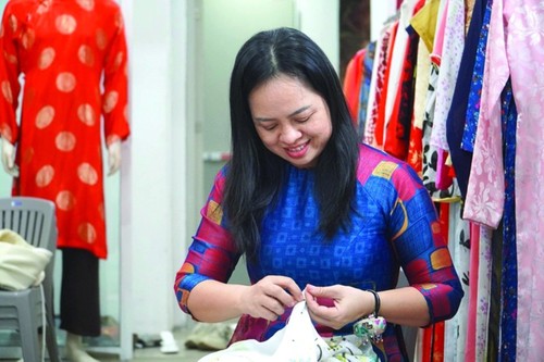 “Zero Dong Ao Dai Shop” – A Place of Love and Sharing - ảnh 2