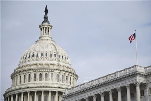 US House Republicans pass stopgap bill to fund government - ảnh 1